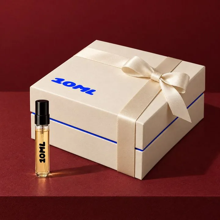 10ML discovery set with 4 perfumes in 3 ml, on claret red